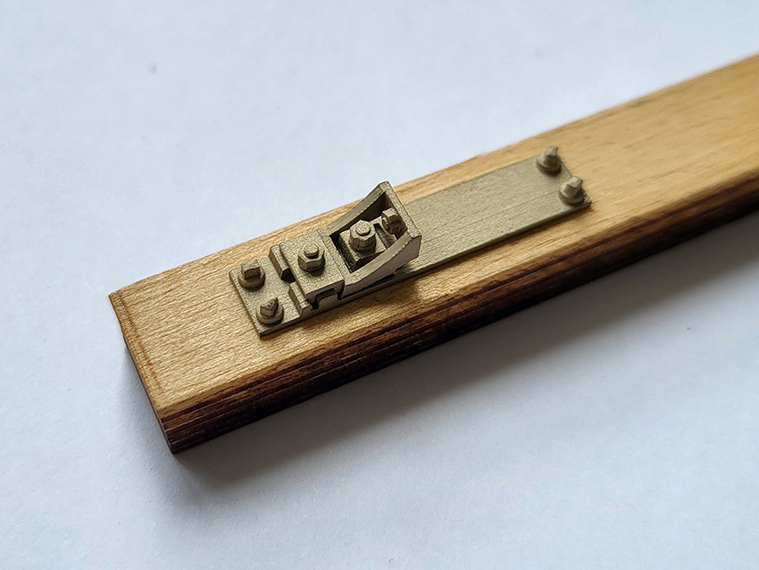 Glp18, Gleitplatte für Weichenzunge, für Code 250 Pofil, 2 Stück, NG 2 