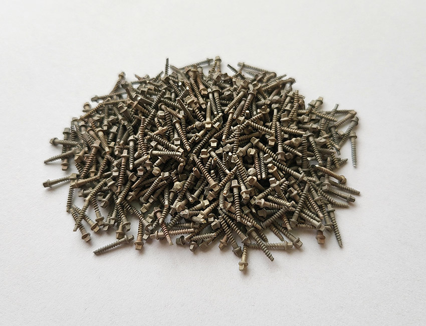 Schwellenschrauben zum Befestigen der Rippenplatten auf der Schwelle, 20 Stück, NG 2.