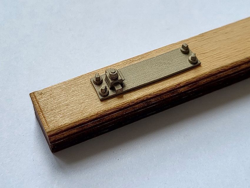 Glp17, Gleitplatte für Weichenzunge, für Code 250 Pofil, 2 Stück, NG 2